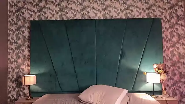 Aaron_Eze live sex cam