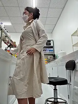 HinaLovely live sex cam