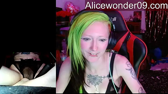alicewonder09's cam snapshot