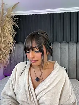 Nanda_vixen_'s cam snapshot