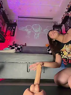 crystal_bunny7's cam snapshot