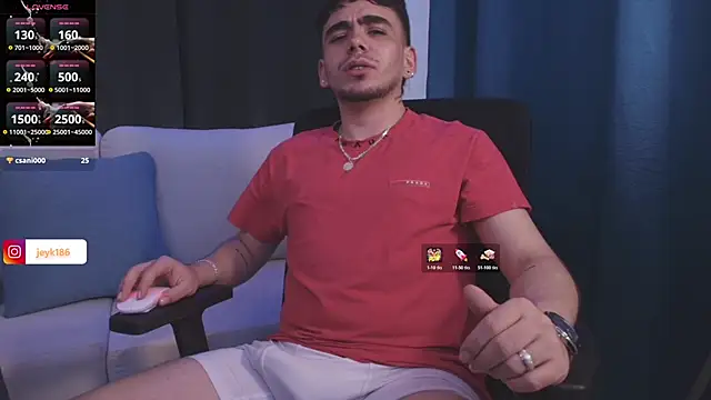 Guccy_Boy_Club's cam snapshot