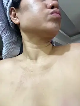 wildpussycat69 live sex cam