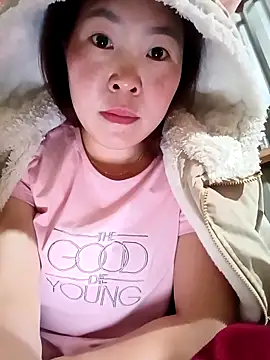 Yiyoongg live sex cam