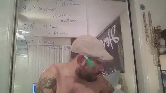 TheDaddio03's cam snapshot