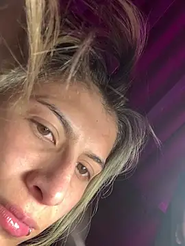 Candy_Lennon's cam snapshot