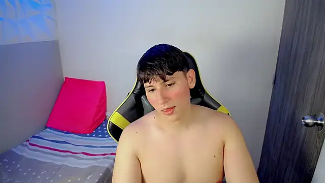 d_moneyy_'s cam snapshot