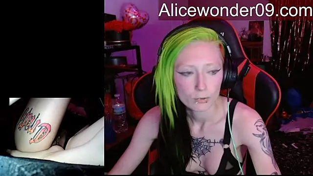 alicewonder09 live sex cam