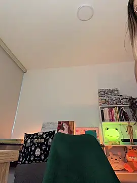 Your_Honeey's cam snapshot