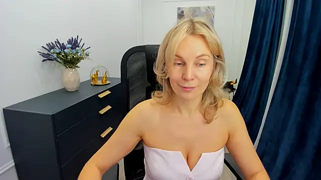 Sinty_Devis's cam snapshot