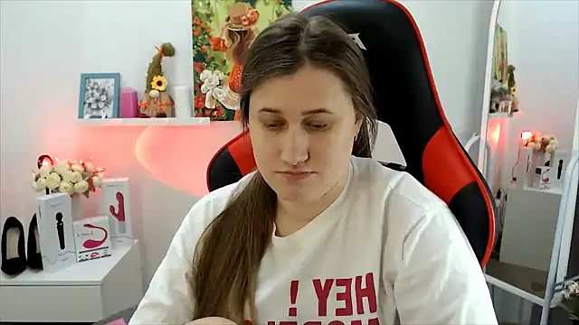 Lucky_Lana's cam snapshot