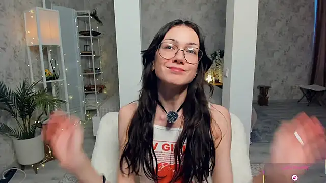 ReneeLippeatt's cam snapshot