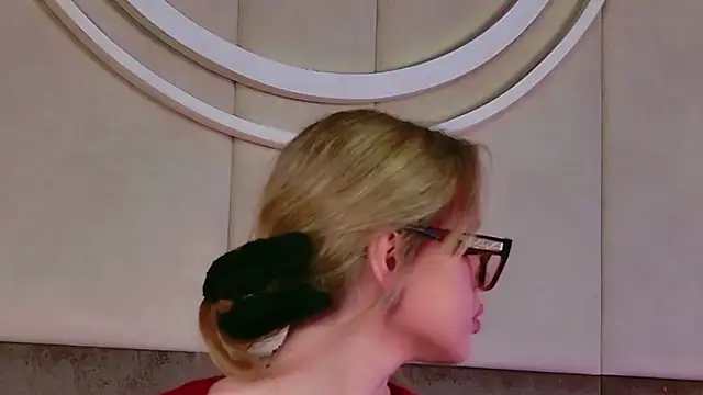 Beckie_White's cam snapshot