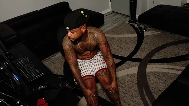 SLANGONDEMHOES's cam snapshot