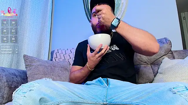 ThiagoHunk's cam snapshot