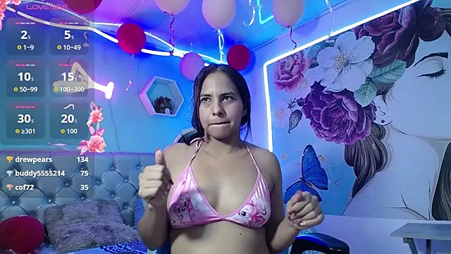 nicol_ross19's cam snapshot