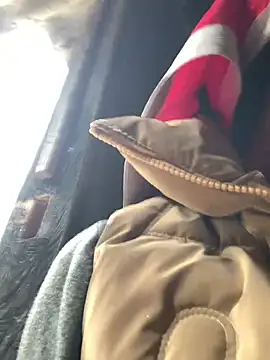 hinicky-0 live sex cam