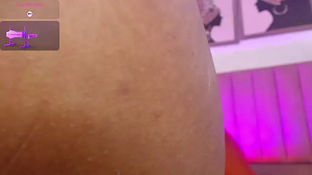 SweetMilie_gh's cam snapshot