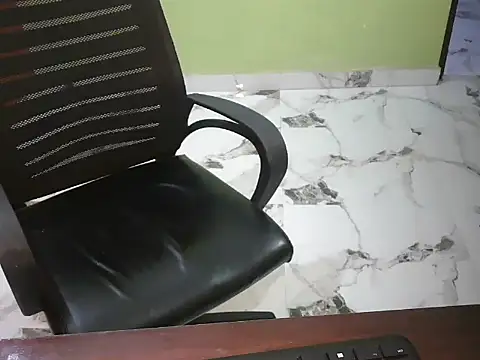 babycharu's cam snapshot