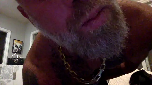 Muscledick40 live sex cam