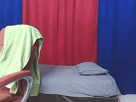 sunitha-3's cam snapshot