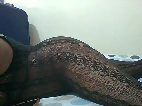 sweet-ass21's cam snapshot