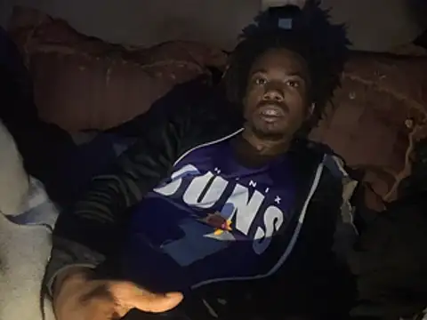 SlimeCrownzOut5 live sex cam