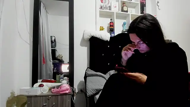 Sweet-Suck69 live sex cam