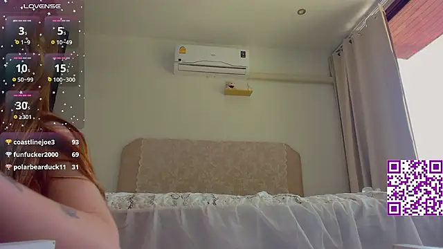 YourElizabethh's cam snapshot