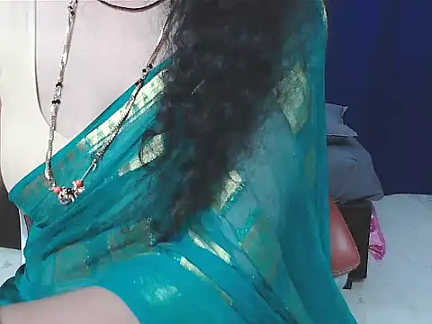 sunitha-3's cam snapshot