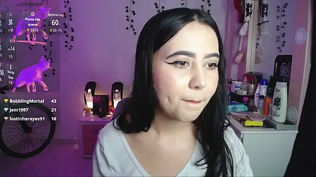 iris_sky's cam snapshot