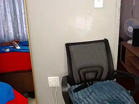 NaughtyVixen25 live sex cam