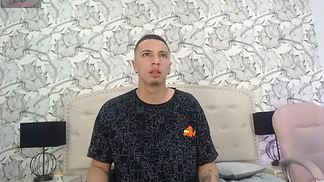 Luna_Noire1's cam snapshot