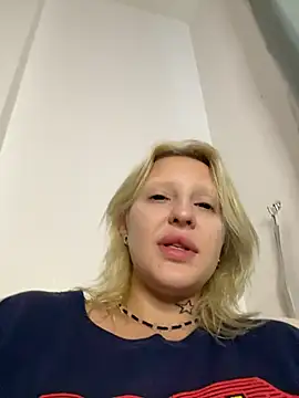 urlittlebaby666's cam snapshot