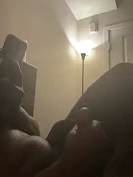 makeherfeelg's cam snapshot