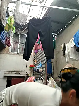 Basanis68's cam snapshot