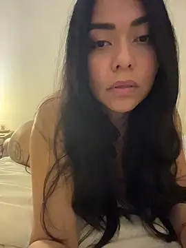 PetitLumiere live sex cam