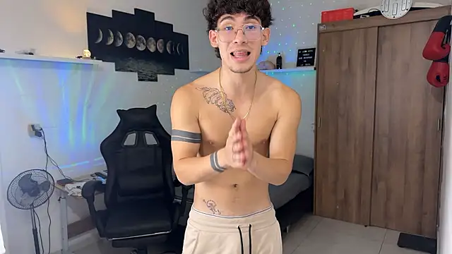 Kisan_Smith live sex cam