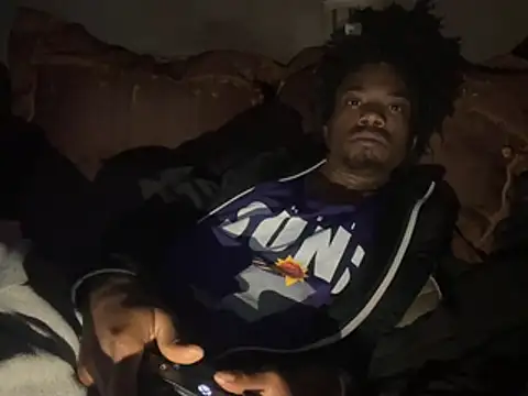 SlimeCrownzOut5 live sex cam