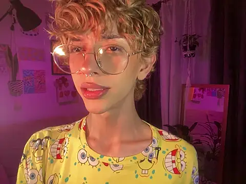 lyamthommpson live sex cam