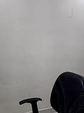 Cute-richa1 live sex cam