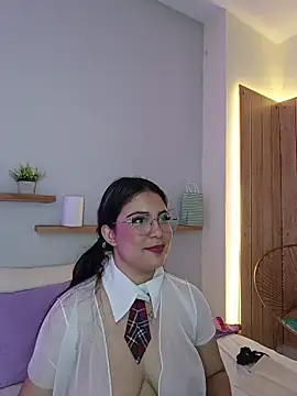 shainadavis live sex cam