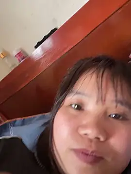 Ngoc-bbi live sex cam