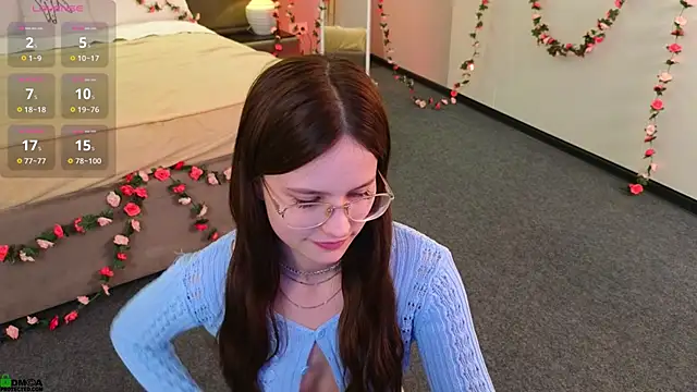 Rina_Red live sex cam