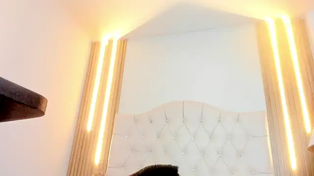 Alexa_Bravva live sex cam