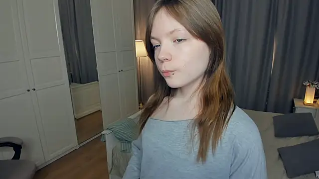 LavenderMitten's cam snapshot