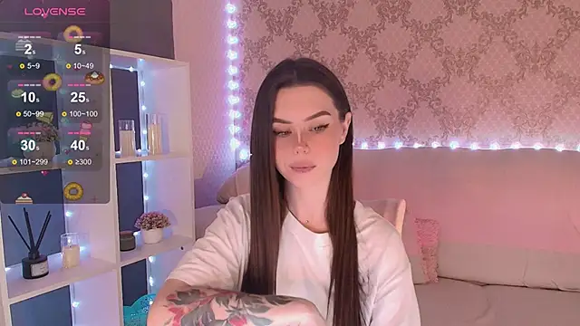 HolyMiax live sex cam