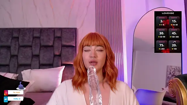 Molly_Fg's cam snapshot