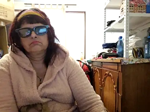 Samantha_Squirt@xh's cam snapshot