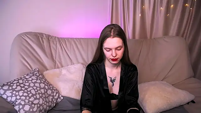 MilaSwann's cam snapshot